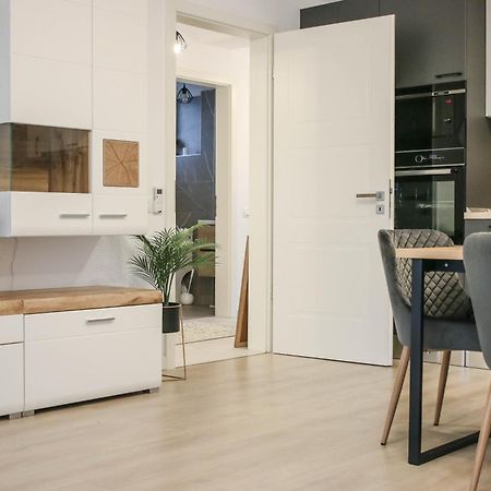 The Next Door Apartaments บูคาเรสต์ ภายนอก รูปภาพ