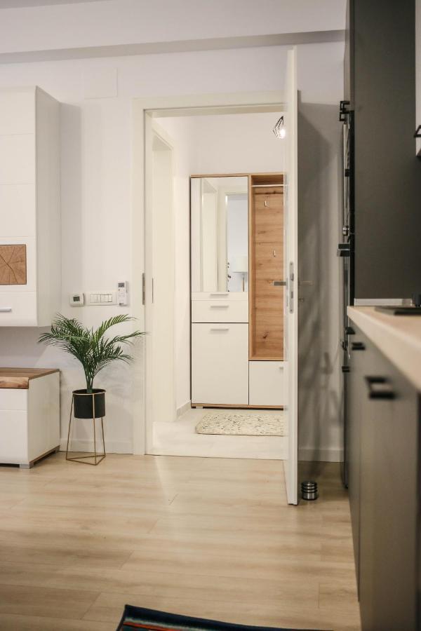 The Next Door Apartaments บูคาเรสต์ ภายนอก รูปภาพ