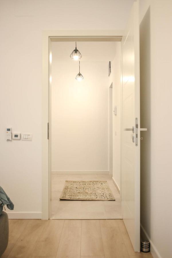 The Next Door Apartaments บูคาเรสต์ ภายนอก รูปภาพ
