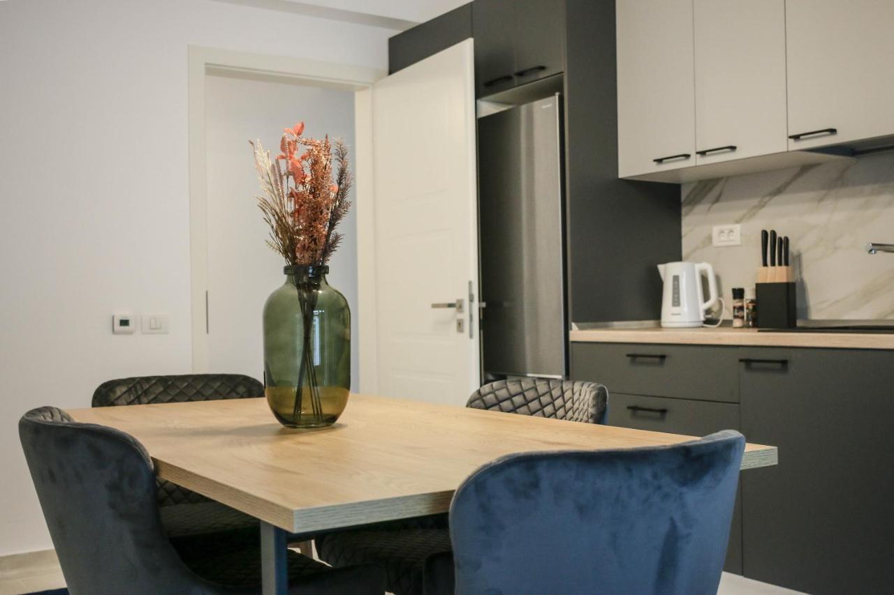 The Next Door Apartaments บูคาเรสต์ ภายนอก รูปภาพ